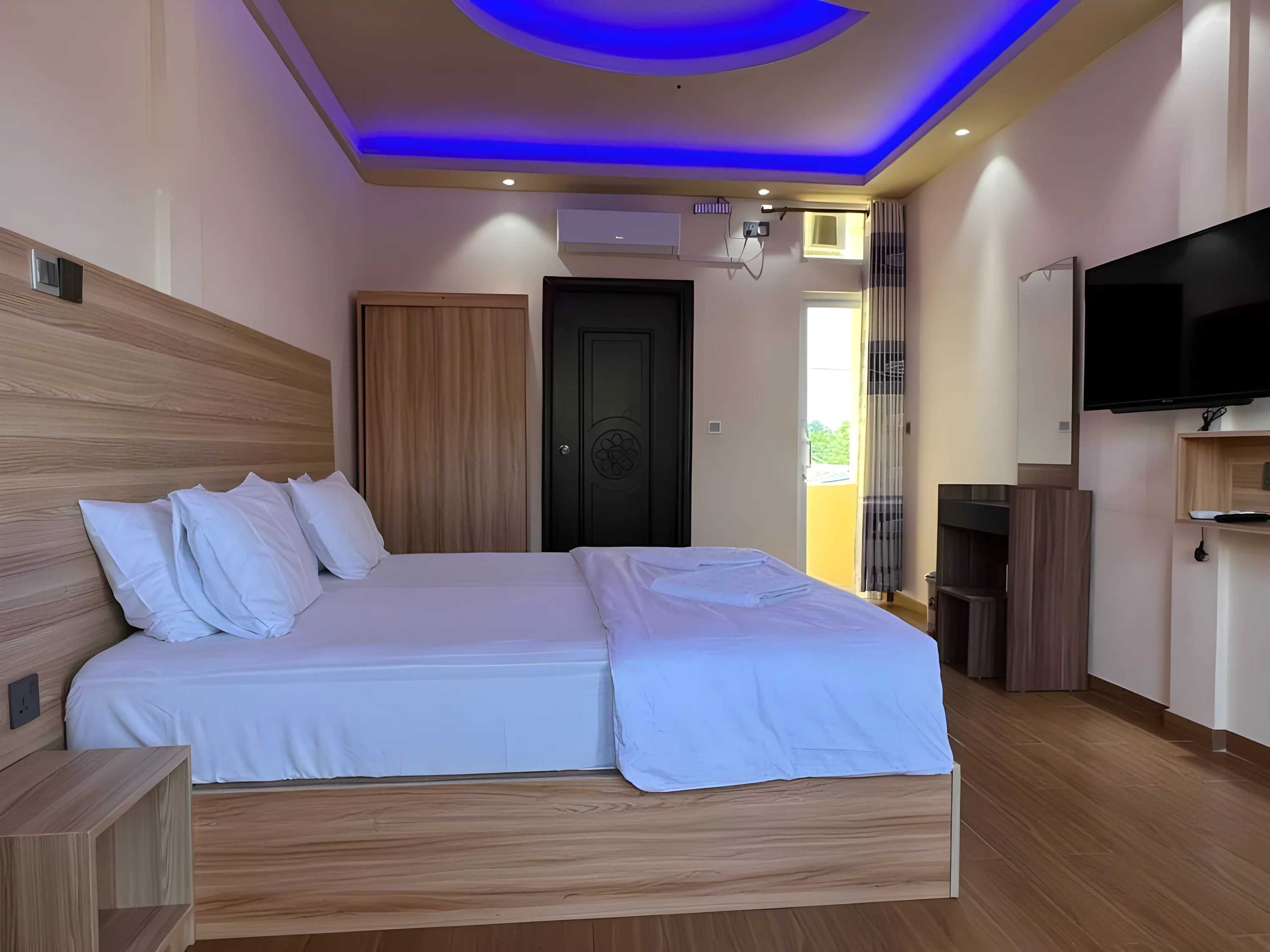 hotel-image